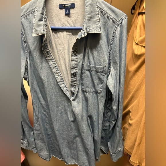 Old Navy Tops - Old Navy top